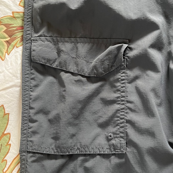 Columbia Women’s Size 10 Gray Omni Shade Sun Protection UPF 50 Hiking Pants - Picture 10 of 16